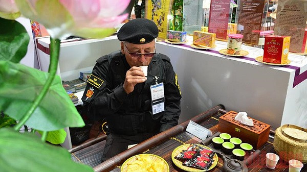 Colours of cultures at Alabino training ground ảnh 1 Colours of cultures at Alabino training ground ảnh 1