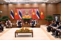 Prime Minister Le Minh Hung (R) meets with King of Thailand Maha Vajiralongkorn Phra Vajiraklaochaoyuhua and Queen Suthida Bajrasudhabimalalakshana. (Photo: nhandan.vn)