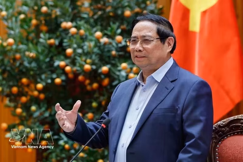 Prime Minister Pham Minh Chinh speaks at the meeting of the Government's standing members in Ha Noi on March 4 (Photo: VNA)