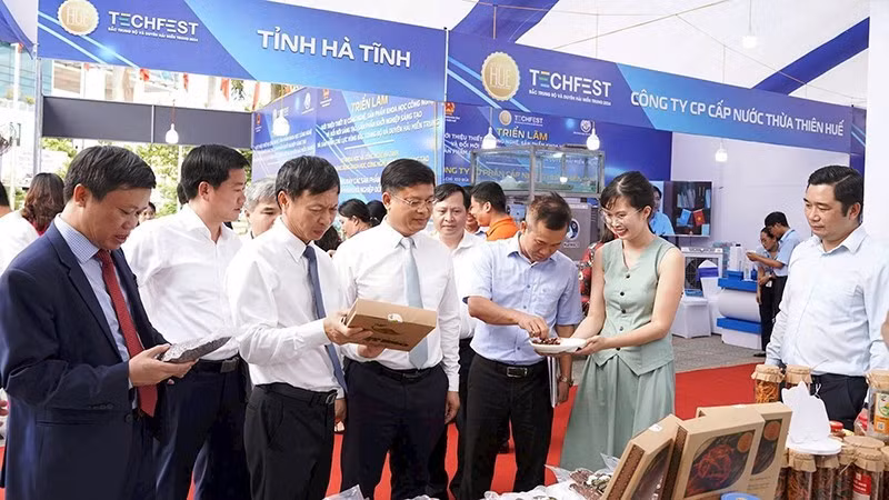 Activities respond to Vietnam Science and Technology Day (May 18) in Hue City.