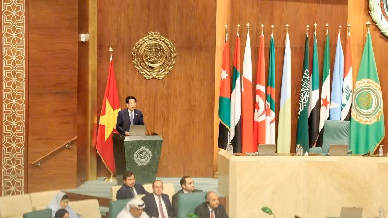 President Luong Cuong delivers a policy speech at the Arab League. (Photo: XUAN KY)