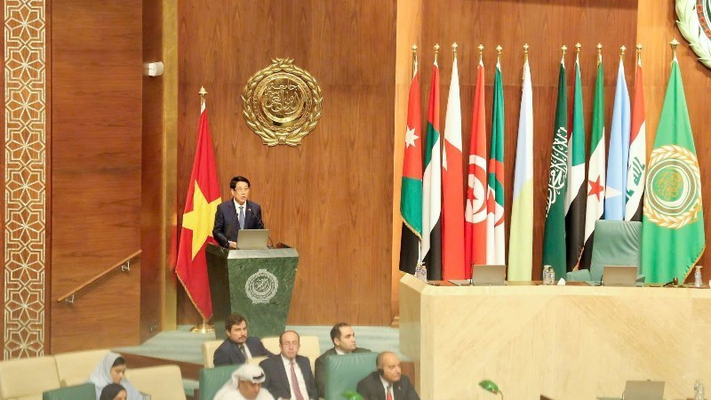 President Luong Cuong delivers a policy speech at the Arab League. (Photo: XUAN KY)