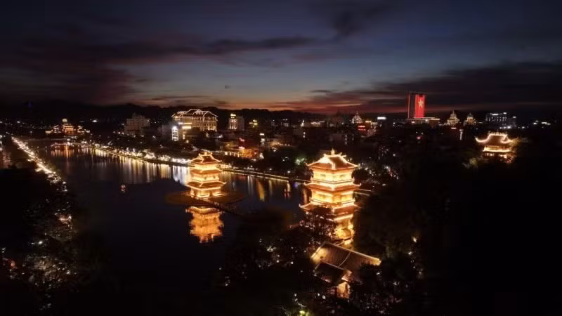 Hoa Lu Ancient Town at night