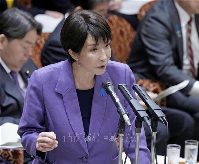 Japanese Prime Minister Sanae Takaichi addresses a session of the House of Representatives Budget Committee in Tokyo on December 16, 2025. (Photo: Kyodo/VNA)