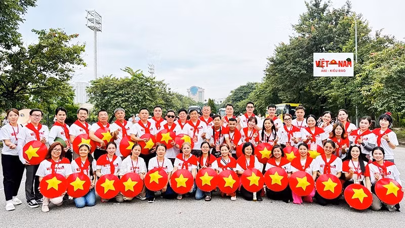 The bloc of overseas Vietnamese at the A80 celebration.