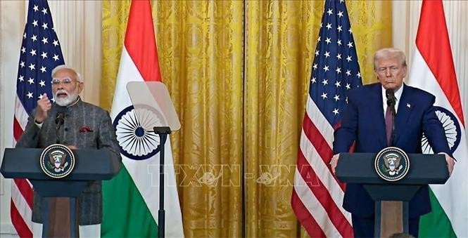 US President Donald Trump (right) and Indian Prime Minister Narendra Modi at a joint press conference in Washington. (Photo: ANI/VNA)