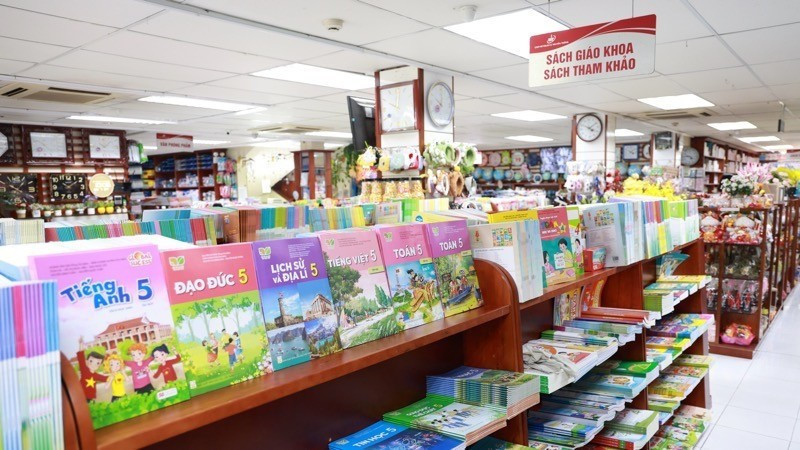 The socialisation of education has enriched the availability of learning materials, providing teachers and schools with more options while fostering creativity and innovation in teaching methods. (Photo: QUYNH NGUYEN)