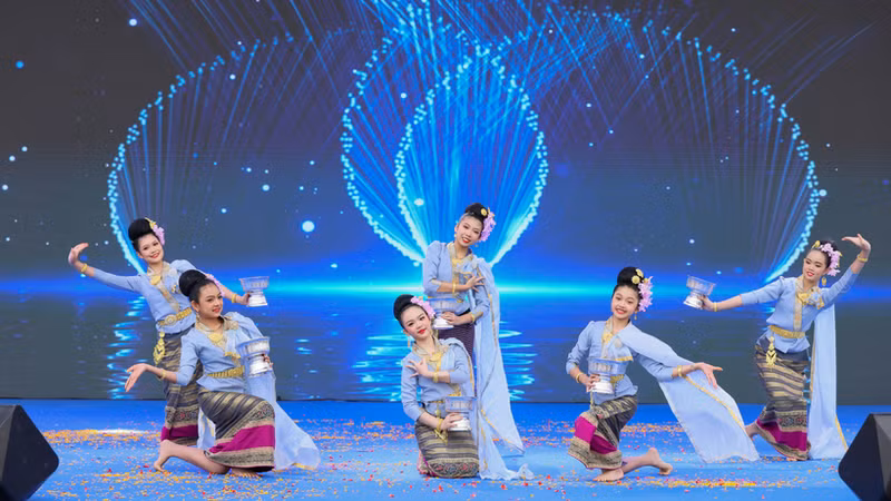 Visitors to the “The Pulse of Thailand in Ha Noi 2026” will have the opportunity to enjoy traditional Thai dance performances. (Photo: Royal Thai Embassy in Ha Noi)