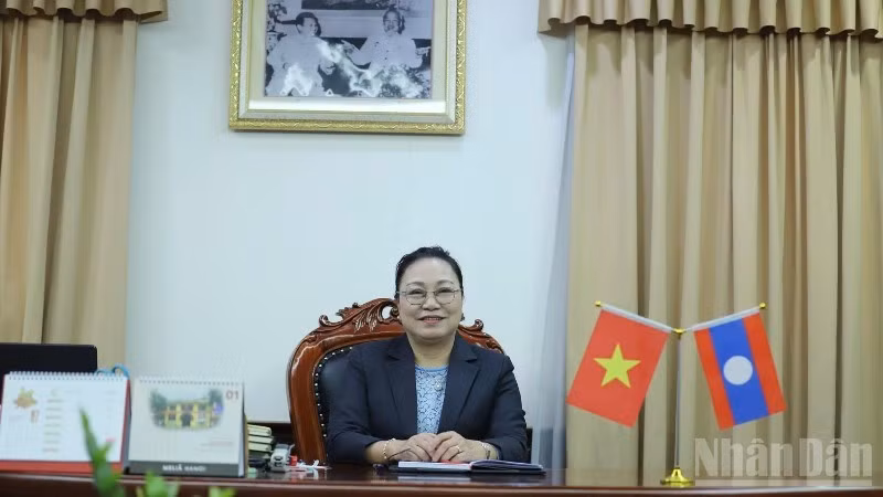 Lao People’s Democratic Republic Ambassador to Viet Nam Khamphao Ernthavanh.