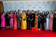 The Vietnamese delegation on the event’s red carpet. (Photo: VFDA)