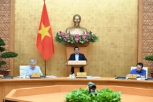 Prime Minister Pham Minh Chinh chairs the Government’s regular August meeting.