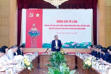 Party General Secretary To Lam speaks at the working session in Ha Noi on March 4 to review preparations for a draft regulation on political and ideological work within the Party. (Photo: VNA)