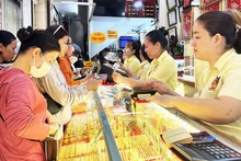 The gold exchange is expected to “awaken” the vast quantity of gold currently stored among the public. (Photo: VNA)