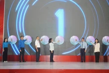 At the launch ceremony of the “Digital Literacy for All” Movement, 2025–2026. (Photo: THE ANH)