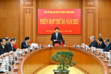 State President Luong Cuong addresses the third meeting of the Central Steering Committee for Judicial Reform in Ha Noi on December 25. (Photo: nhandan.vn)