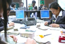 Developing the bond market with a focus on extending maturities is regarded as a key solution to creating stable and sustainable sources of capital while easing pressure on the banking system.