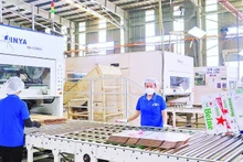 Production at VISINGPACK Industrial Packaging Co., Ltd. (Singapore) in Vinh Loc Industrial Park, Ho Chi Minh City.