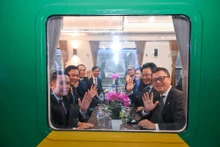 [In Pictures] Launch ceremony of the “Happiness Train”