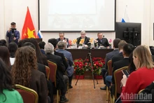 The event draws a large number of experts and scholars from the two countries. (Photo: XUAN HUNG)