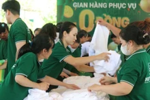 Many support programmes have been introduced to help workers enjoy a safe and peaceful spring festival. (Photo: PHUONG LINH)