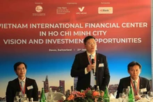 Vice Chairman of the Ho Chi Minh City People’s Committee Hoang Nguyen Dinh delivers remarks at the working luncheon themed “Viet Nam International Financial Centre in Ho Chi Minh City (VIFC-HCMC) – Vision and Investment Opportunities”. (Photo: VNA)