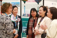 VFDA President Ngo Phuong Lan introduces international guests to the Da Nang Asian Film Festival and various filming locations in Viet Nam. (Photo: VFDA)