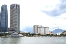 In the first five months of 2025, Da Nang's economy showed encouraging signs despite the lack of booming growth. (Photo: DINH TANG)
