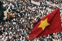 People at the Opera House Square on August 19, 1945. (Photo colourised by Vien Hong Quang)