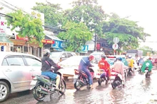 National Highway No.91 through Can Tho City is often flooded after heavy rain. (Photo: NDO)