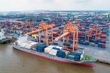 Viet Nam exerts efforts to strengthen endogenous capacity of the economy. (Illustrative photo: Thanh Dat)