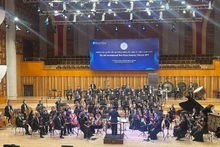 The event attracts 30 international composers and artists, and 220 others from various domestic art units.