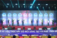 Hung Yen Provincial People’s Committee launches the virtual assistant platform of Hung Yen province.