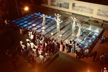 Tourists experience the “Decoding Thang Long Imperial Citadel” night tour. (Photo: Thang Long Ha Noi Heritage Conservation Centre)