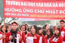 A large number of students and young people respond to the 18th “Red Sunday” programme.