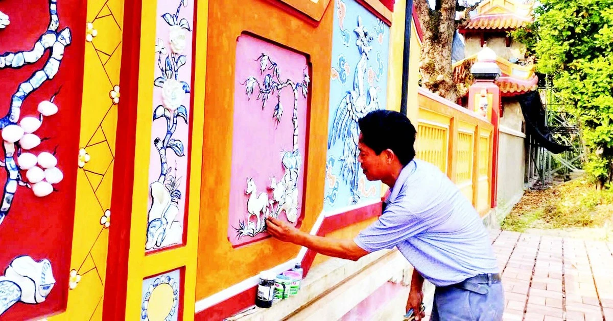 Splendorous Color Preserving the golden splendour of Hue