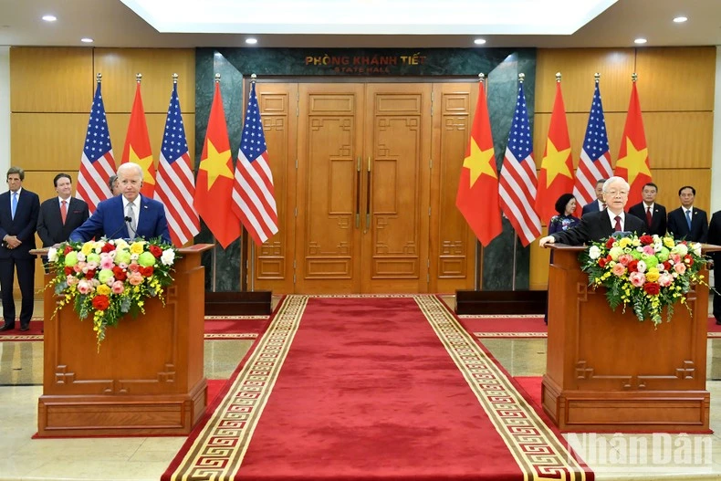 Vietnam, US establish comprehensive strategic partnership for peace ...