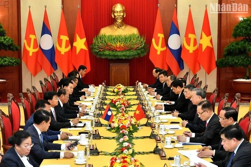 Vietnam always values and prioritises the development of Vietnam-Laos ...
