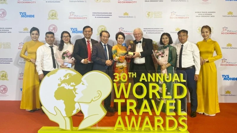 Infographic: Vietnam impresses at World Travel Awards 2023