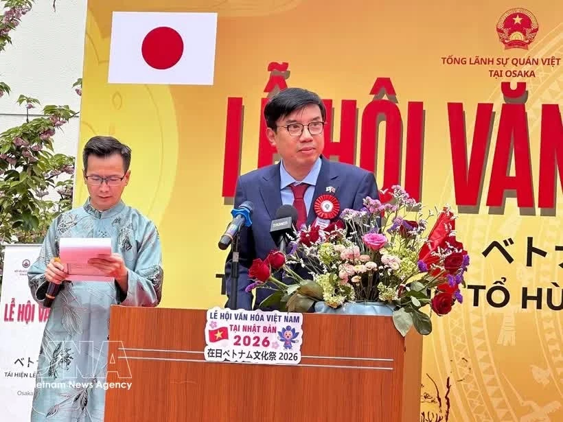 Viet Nam cultural festival in Osaka draws tens of thousands of attendees