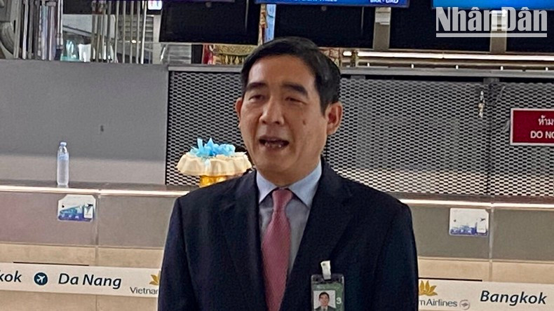 Ambassador Pham Viet Hung delivers a speech at the event Ambassador Pham Viet Hung delivers a speech at the event