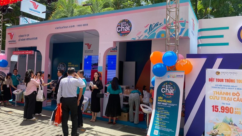 During the festival, travel companies will offer a variety of promotions and preferential deals for customers.