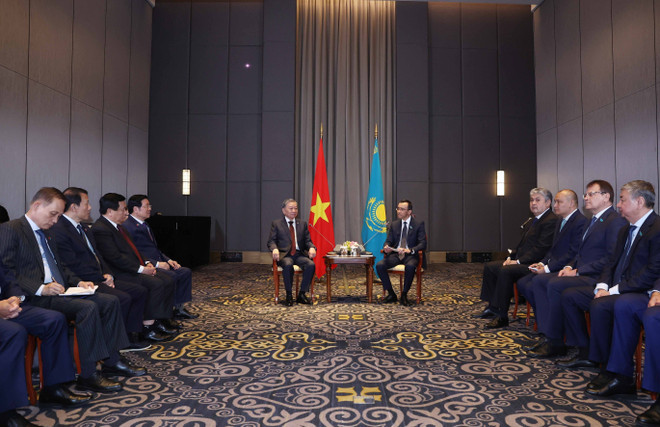 At the meeting between Party General Secretary To Lam and Chairman of the Senate of the Parliament of Kazakhstan Maulen Ashimbayev (Photo: VNA)