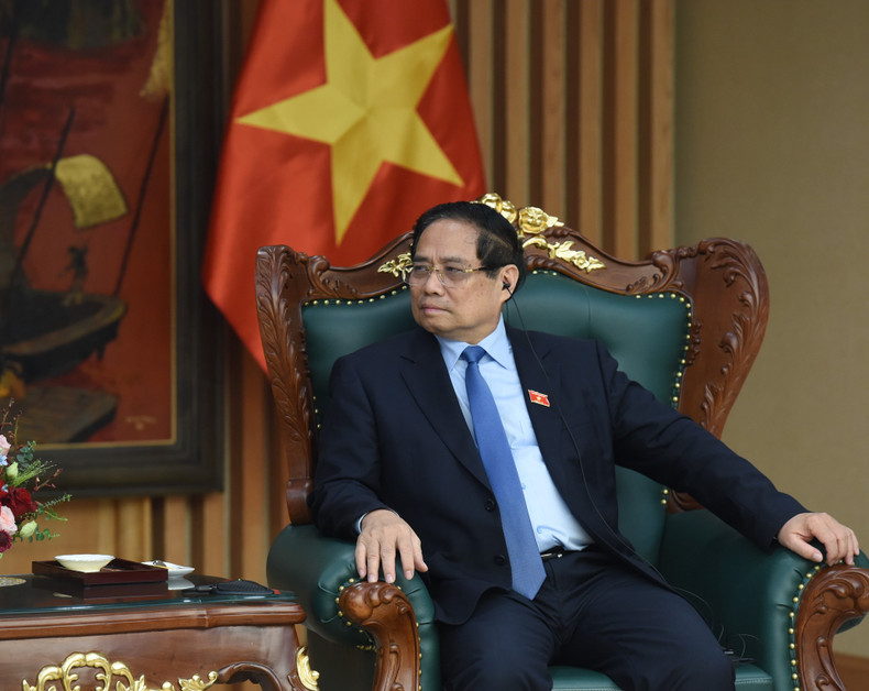 Prime Minister Pham Minh Chinh delivered remarks during the reception. (Photo: NDO)