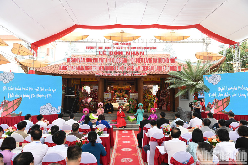 Scenes from the ceremony.