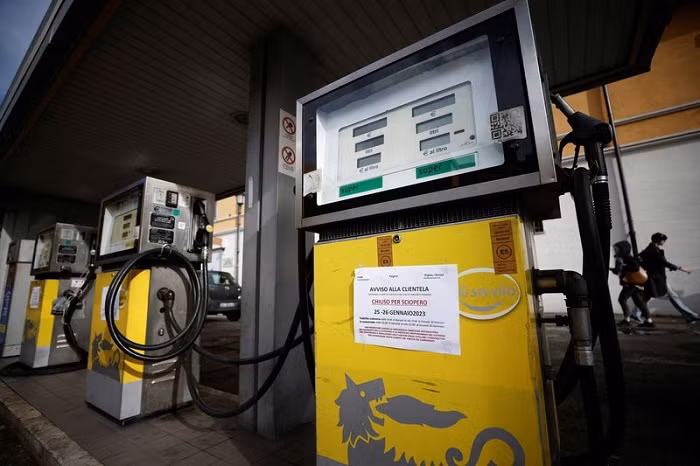 World News in Brief: January 25