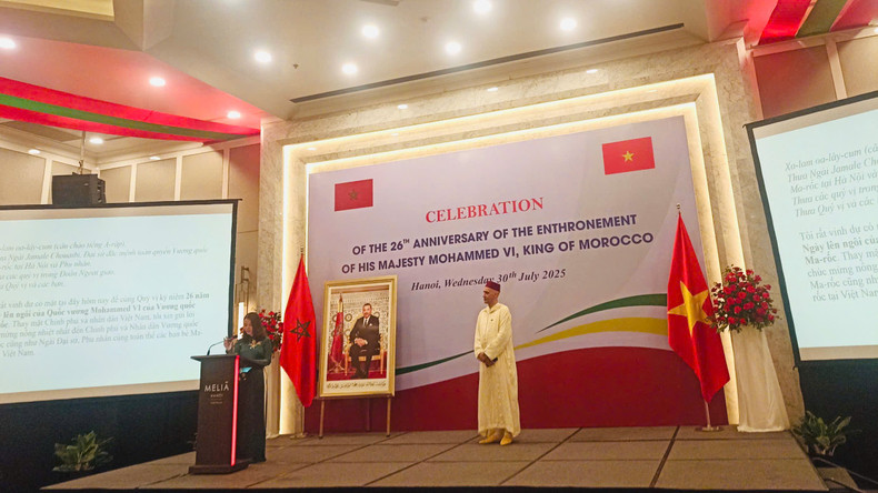 Deputy Minister of Foreign Affairs Nguyen Minh Hang speaks at the celebration. (Photo: HONG HANH) anh3.jpg