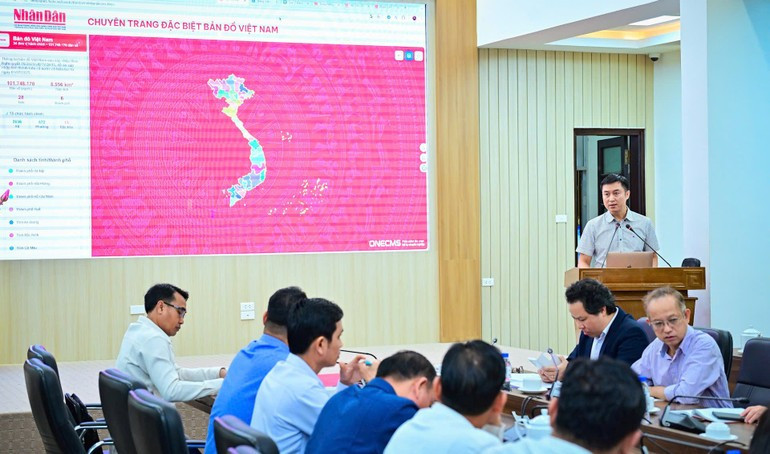 Nguyen Hoang Nhat, Deputy Head of Nhan Dan Online Department, shares the paper’s innovations and highlights in applying technology to journalistic content creation.