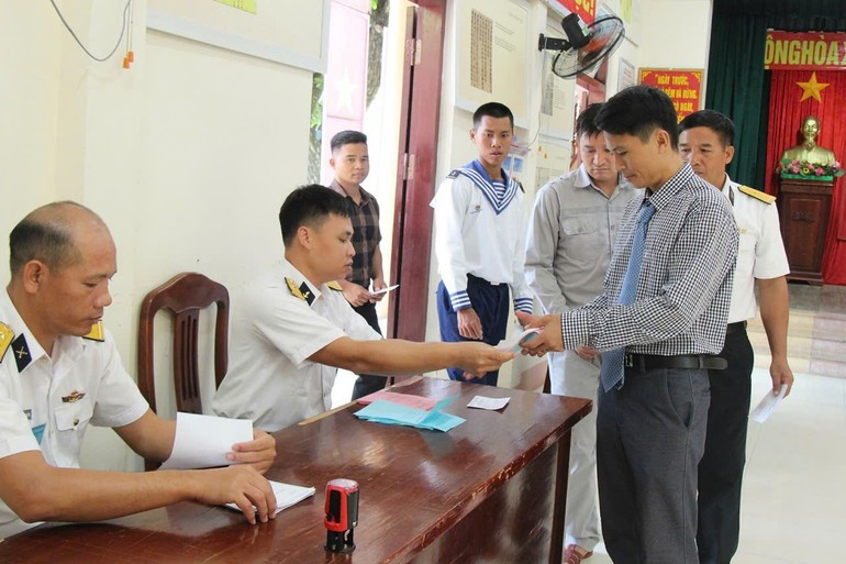 Islands across the Truong Sa Special Zone successfully held the early election on March 8, 2026.