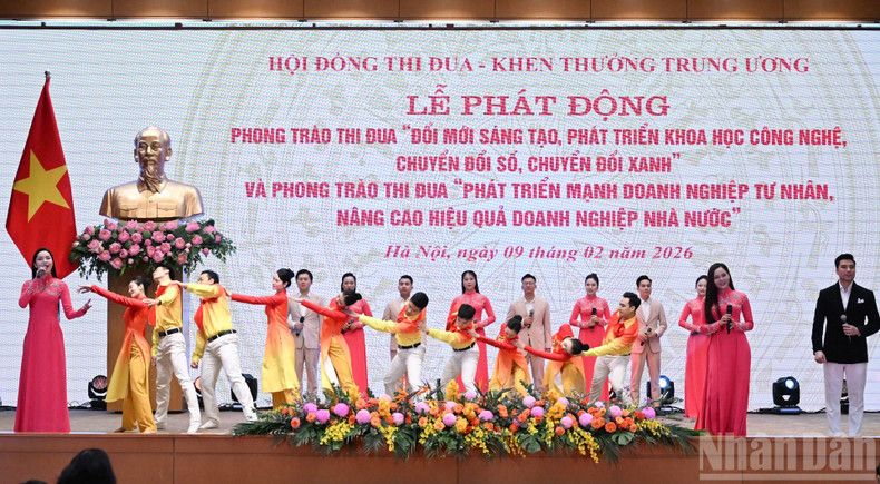 An art performance at the ceremony.