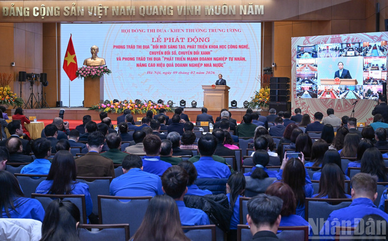 The launching ceremony is broadcast live to provinces and cities nationwide.